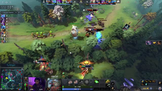 TSpirit.Collapse takes First Blood on 皮球!