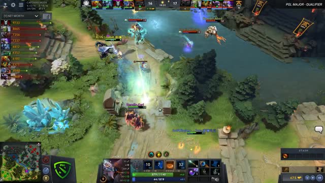 Fnatic.EternaLEnVy gets a double kill!