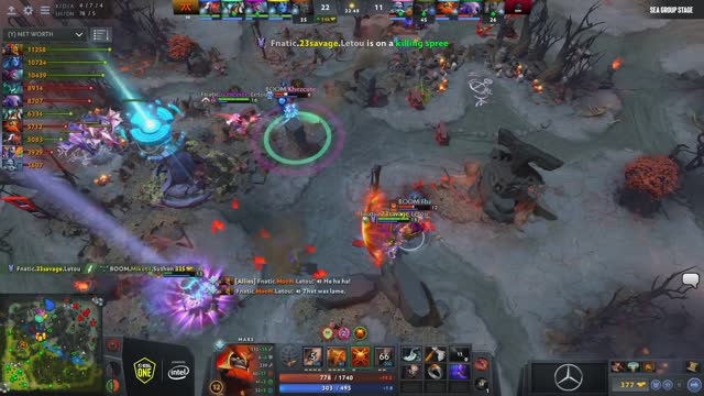 Fnatic.23savage's ultra kill leads to a team wipe!