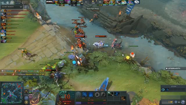 EG.Universe gets two kills!