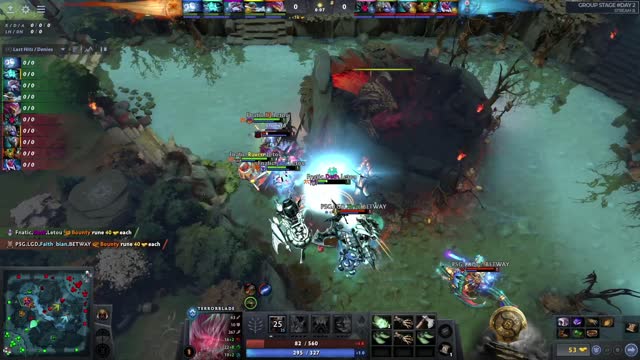 Fnatic.Deth takes First Blood on PSG.LGD.Ame!