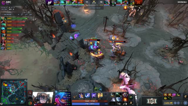 Fnatic.Raven kills AlaCrity-!