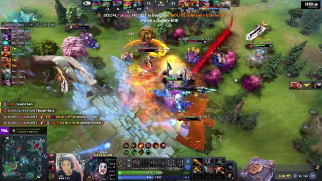 EG.Pakazs gets a triple kill!