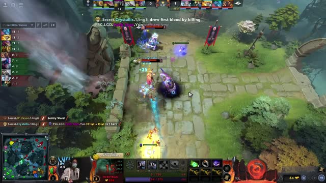 Crystallis takes First Blood on PSG.LGD.Faith_bian!