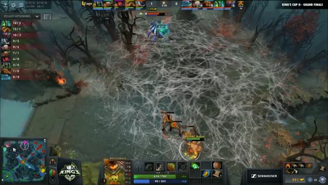 Fnatic gets a kill!