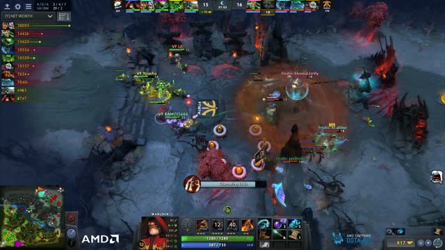 Fnatic.PieLieDie kills VP.Solo!