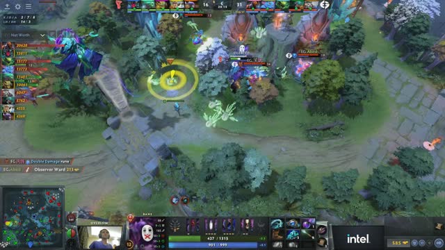 Arteezy gets a double kill!