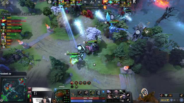 Timado kills SaberLight!