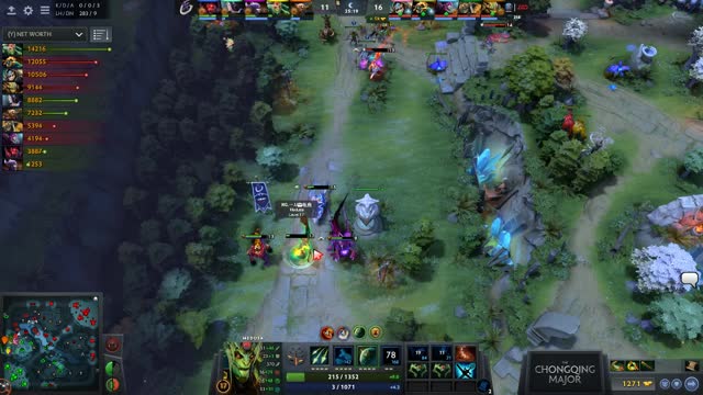 LGD.Maybe gets a triple kill!