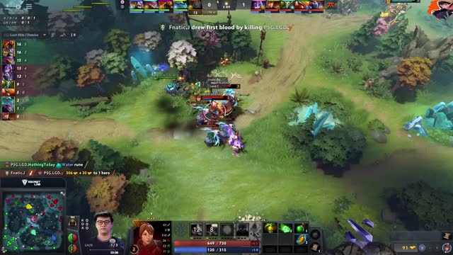 Fnatic.Jabz takes First Blood on PSG.LGD.y`!