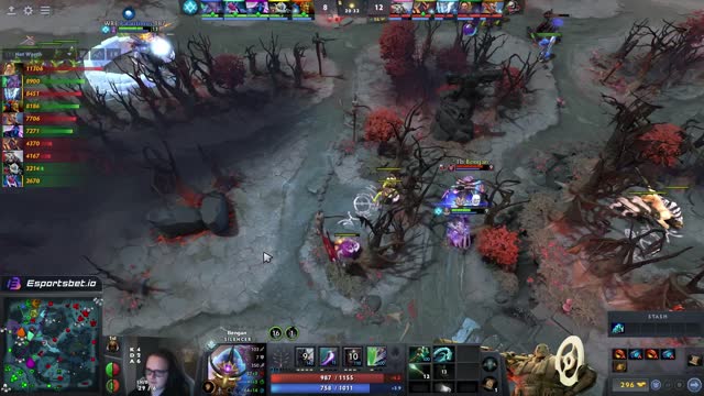 w33 gets a double kill!