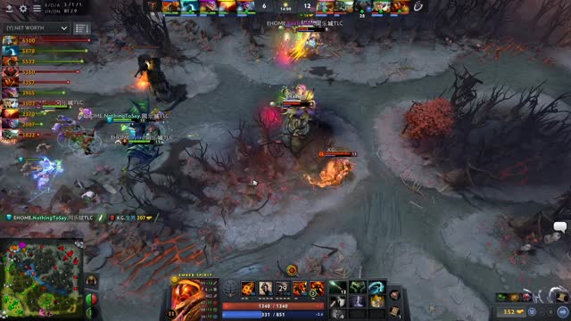 EHOME gets 3 kills!