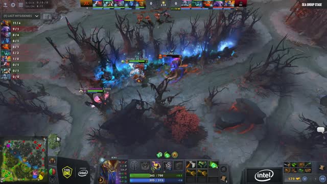 Fnatic.iceiceice takes First Blood on Fbz!