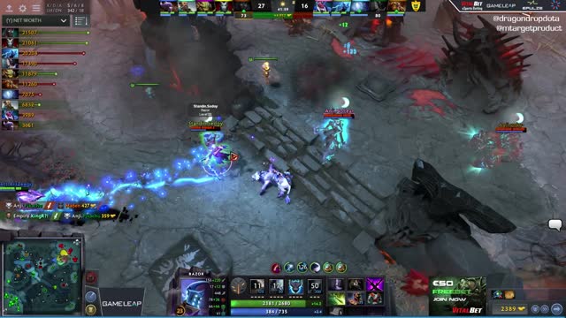 Afoninje gets a triple kill!