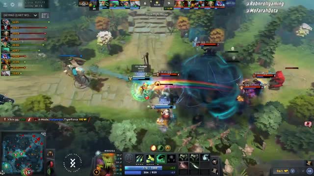 ����_ gets a double kill!