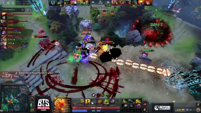 TNC.kpii's triple kill leads to a team wipe!