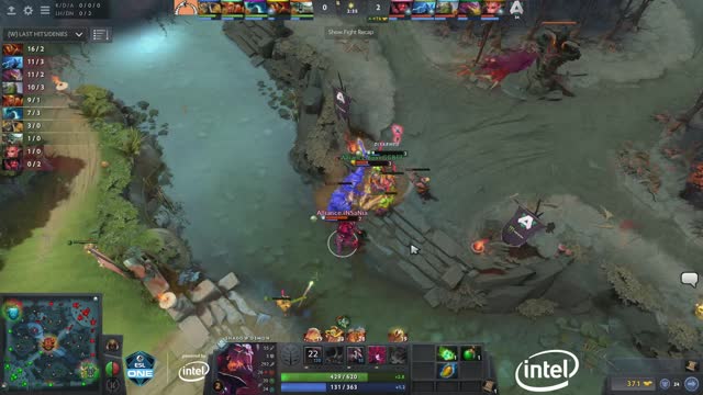 iNSaNiA kills w33!