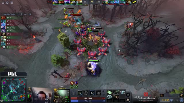 Gilgir takes First Blood on Na`Vi.Solo!