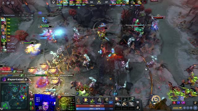 GG.Ace's triple kill leads to a team wipe!