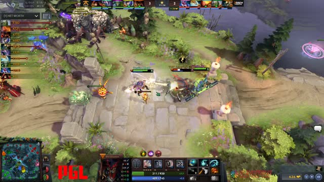 Fnatic.EternaLEnVy kills TNC.Sam H!