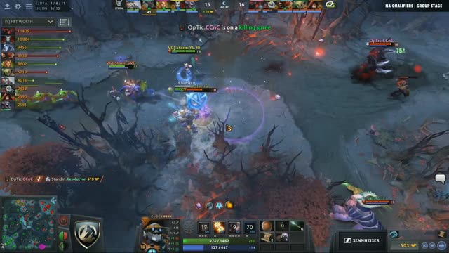 OpTic.CCnC gets a double kill!