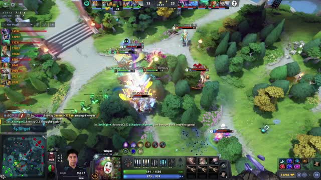 Arteezy gets a triple kill!