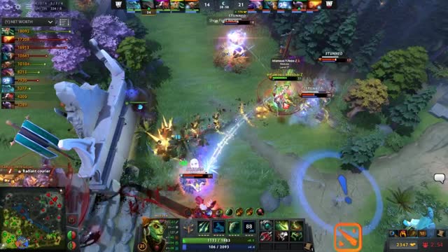 Fnatic.EternaLEnVy gets a triple kill!