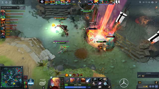 OpTic.CCnC gets a double kill!