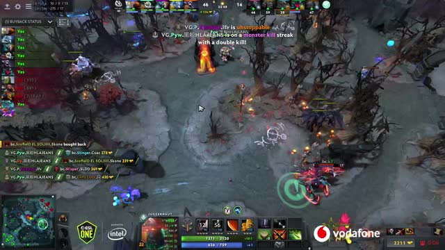 VG.Pyw's triple kill leads to a team wipe!