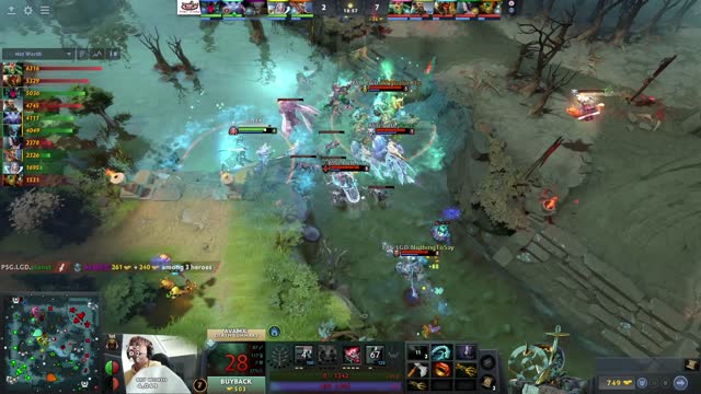 PSG.LGD gets 2 kills!