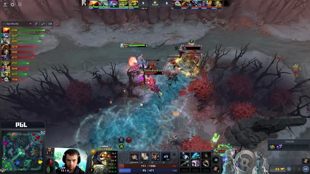 StoneBank kills EG.Cr1t-!