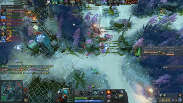 LFY.inflame's triple kill leads to a team wipe!