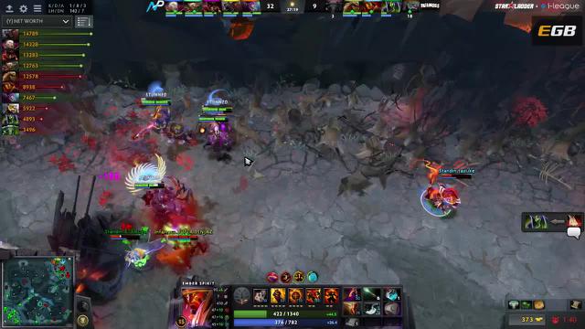 Aui_2000 gets a triple kill!