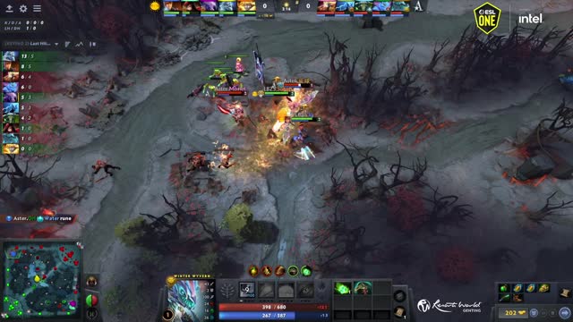 lg takes First Blood on 皮球!