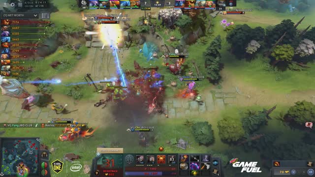 VG.Yang gets a double kill!