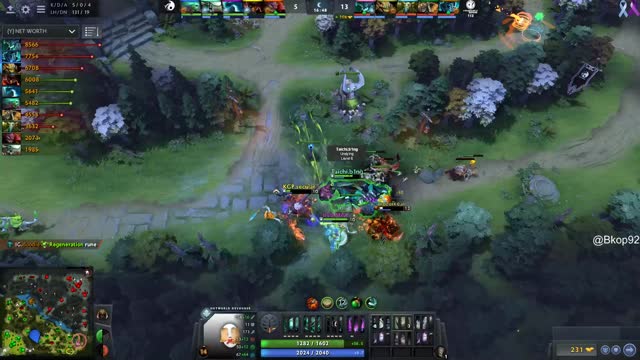 HAlf gets an ultra kill!