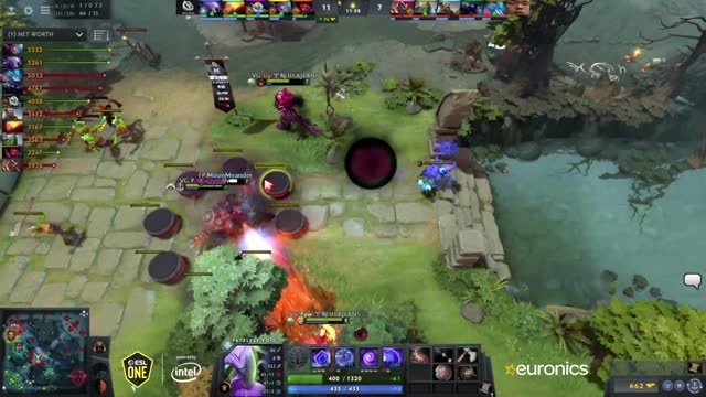 VG.Dy kills MoonMeander!