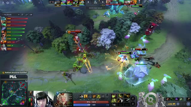 EHOME and PSG.LGD trade 3 for 3!