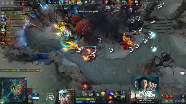 Newbee.uuu9/Moogy gets a double kill!