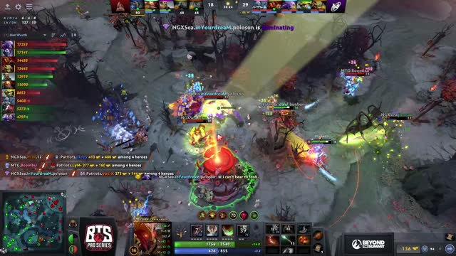 inYourdreaM's triple kill leads to a team wipe!
