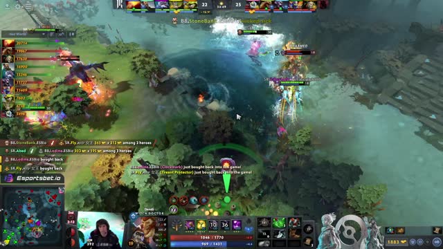 Arteezy gets a triple kill!