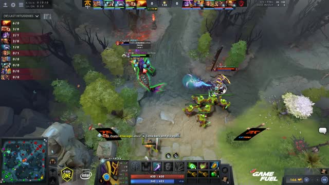 Fnatic.iceiceice takes First Blood on ��X��!