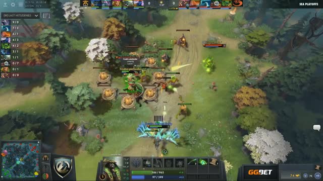 Xepher takes First Blood on Fnatic.PieLieDie!