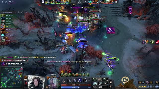 Resolut1on's triple kill leads to a team wipe!