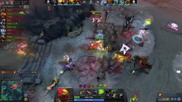 BurNIng's ultra kill leads to a team wipe!