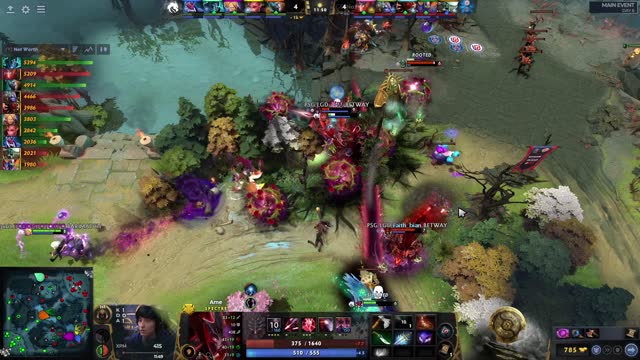 PSG.LGD gets 2 kills!