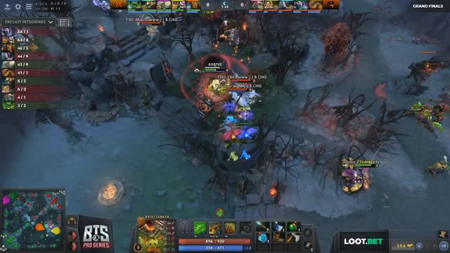 TNC.Armel takes First Blood on Fnatic.Jabz!