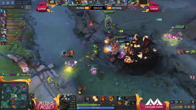 OpTic.CCnC kills FLee!