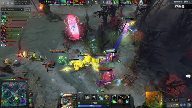 LGD.Maybe gets a double kill!
