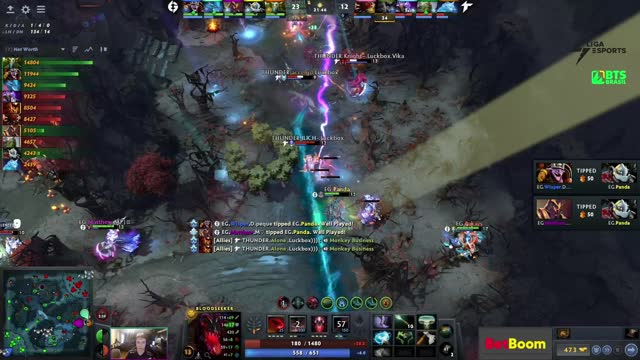 C.smile <'s triple kill leads to a team wipe!